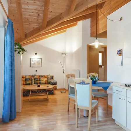 Toeglhof 3* Funes (Bolzano)