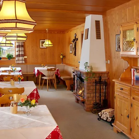 Hotel Toeglhof 3*