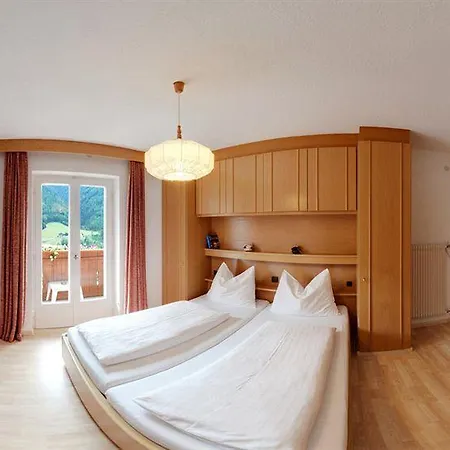 Toeglhof 3*