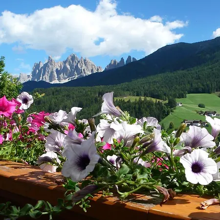 Hotel Toeglhof Funes (Bolzano)